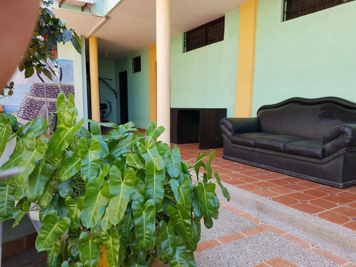 Hostal Dumbira Taganga Luaran gambar