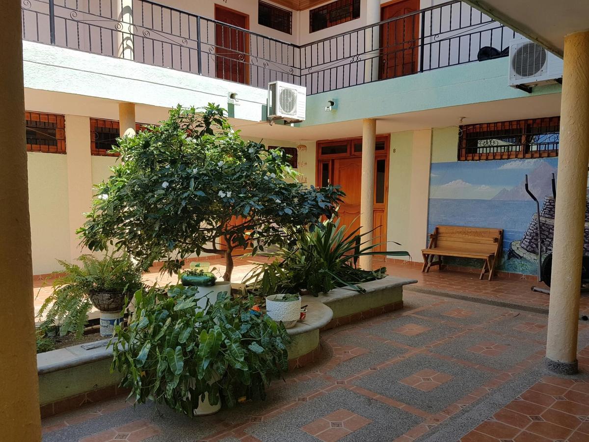 Hostal Dumbira Taganga Luaran gambar