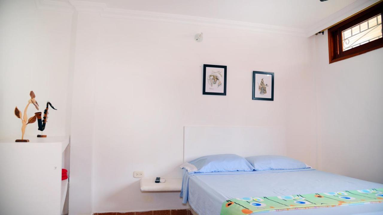 Hostal Dumbira Taganga Luaran gambar