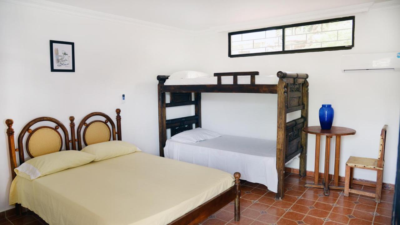 Hostal Dumbira Taganga Luaran gambar